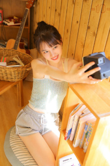 酥胸枕头女